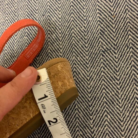 Koolaburra by UGG - Leira Wedge Sandal - Picture 8 of 8